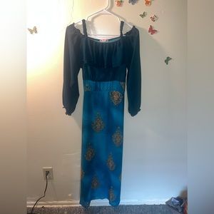 Off shoulder or without Dress with same fabric and design hand bag